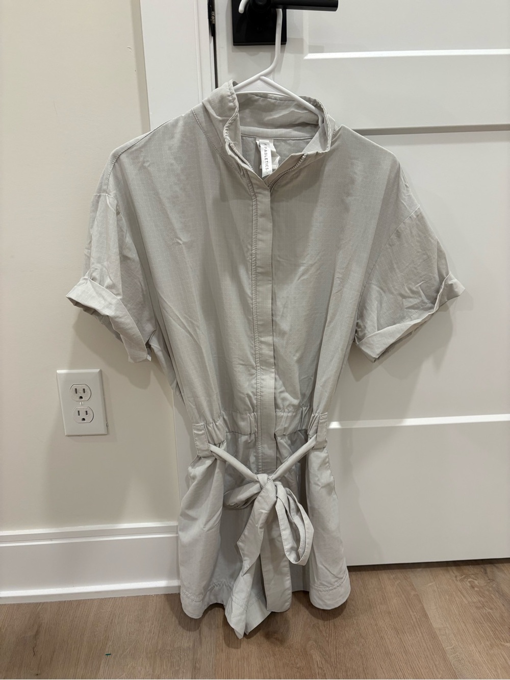 Fabletics Light Grey Romper Size Small